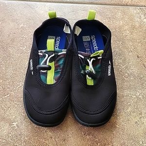Boys speedo water shoes